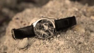 Jam Tangan Tergores - Nano Clear Indonesia Jam Tangan Tergores