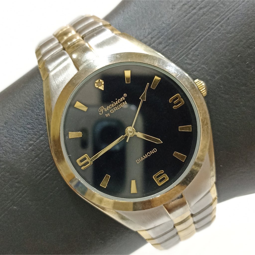 Lecet Di Jam Tangan Gruen