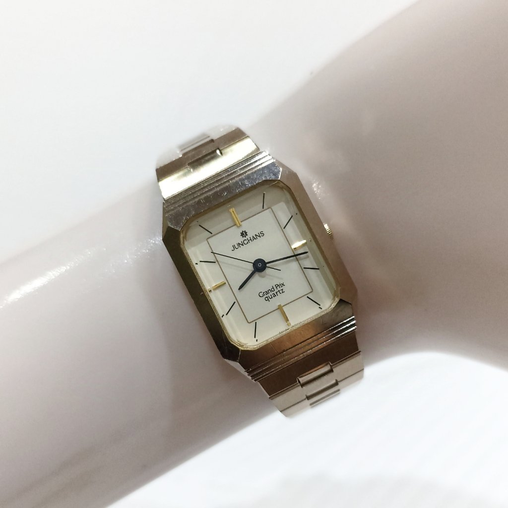 Lecet Di Jam Tangan Junghans