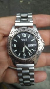 Lecet pada Jam Tangan Lorus - Nano Clear Indonesia Lecet pada Jam Tangan Lorus