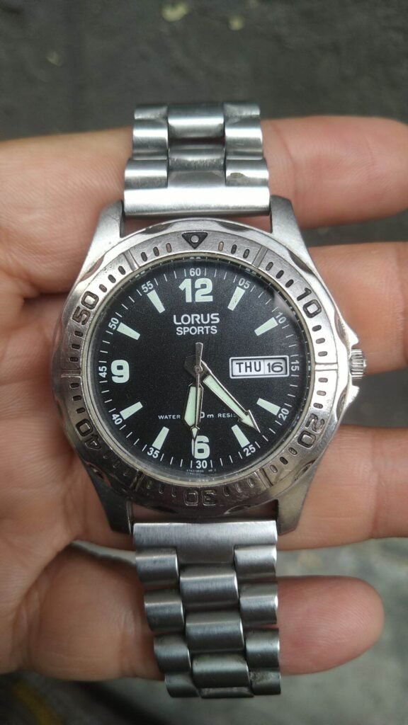 Lecet pada Jam Tangan Lorus